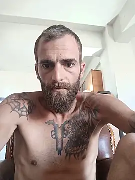 _Antonio_vatoo_ Show in webcam