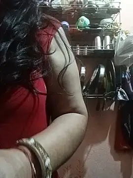 Desi_couple85 在線直播表演