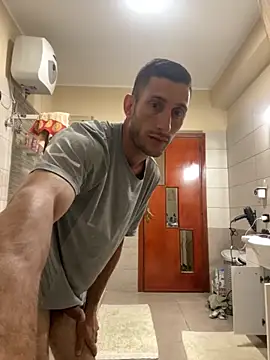 Gionnytav Webcam show