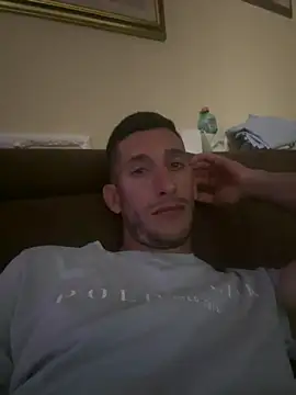 Gionnytav Pertunjukan Webcam