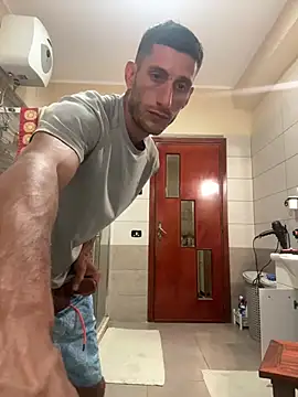 Gionnytav Live XXX Chat
