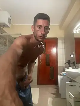 Gionnytav Webcam show