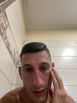 Gionnytav Webcam show