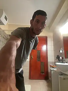 הופעת וובקאם של Gionnytav