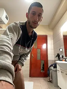 Gionnytav Webcam show