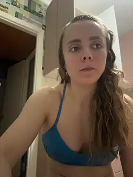 XXX chat uživo modela AlisaKissss