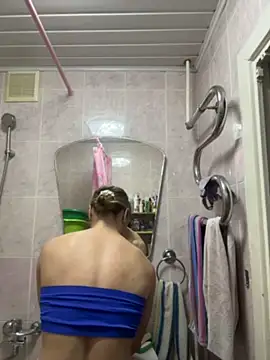 AlisaKissss Adlı Modelin Canlı Sohbet Odası