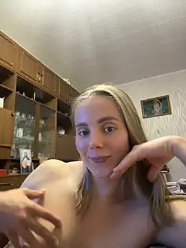 AlisaKissss 라이브 XXX 채팅