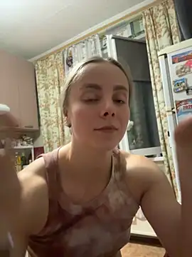 AlisaKissss' Live XXX Chat