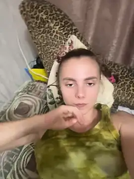 AlisaKissss Chat XXX in diretta