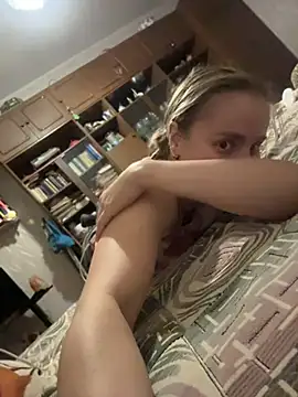 AlisaKissss Live XXX-chat