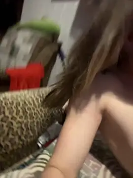 AlisaKissss' Live XXX Chat