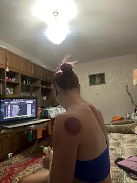 AlisaKissss' Live XXX Chat