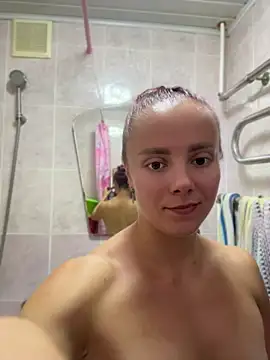 AlisaKissss Chat XXX in diretta