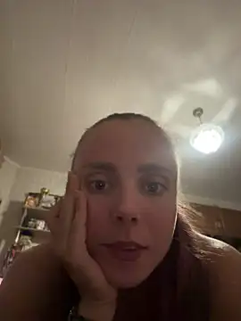 Živý XXX chat AlisaKissss