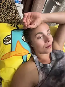 AlisaKissss' Live XXX Chat