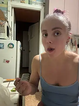 Czat XXX na żywo – AlisaKissss