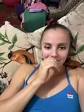 AlisaKissss' Live XXX Chat