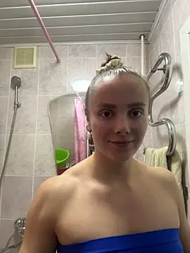 Chat +18 de AlisaKissss ao vivo