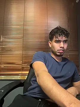 jaden_98_'s Webcam Show