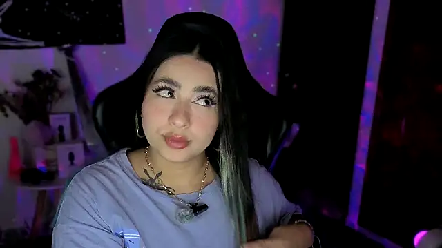 Živý XXX chat sweetcoralinee