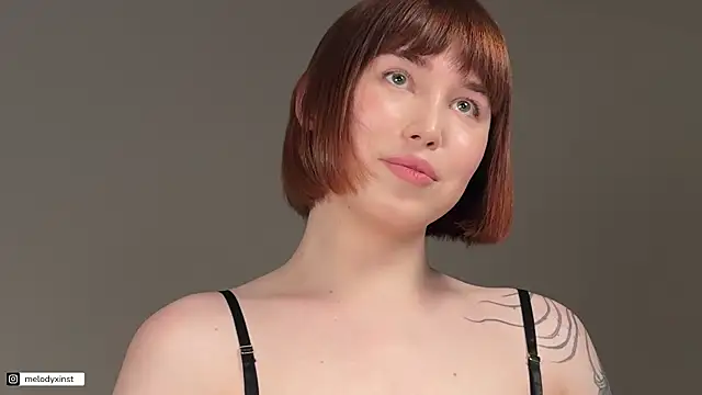 melodyxlove Show in webcam