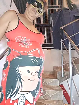 royalgirls_x: διαδικτυακό σόου στην κάμερα