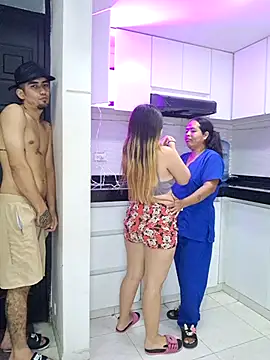 Show webcam de royalgirls_x