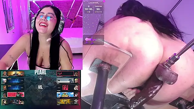 DanielaHang's Webcam Show