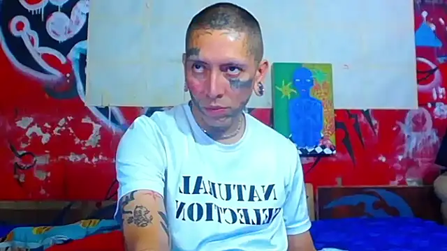 deivid_estradaのウェブカメラショー