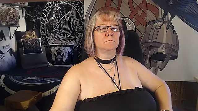 TittenMichelle Шоу с уебкамера