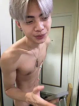 mu__owo_uuのウェブカメラショー