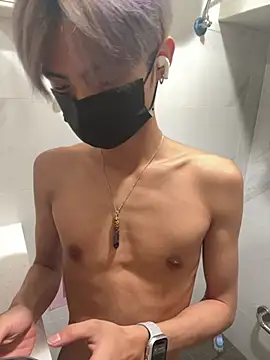 Show modela mu__owo_uu na web-kameri