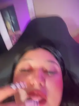 Kym_Owens' Webcam Show