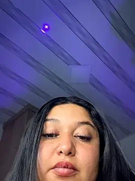 הופעת וובקאם של Kym_Owens