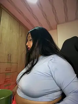 Kym_Owens Adlı Modelin Web Kamerası Şovu