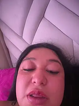 Kym_Owensn Webbikameraesitys