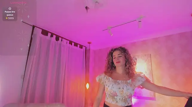 Czat XXX na żywo – Shantall__