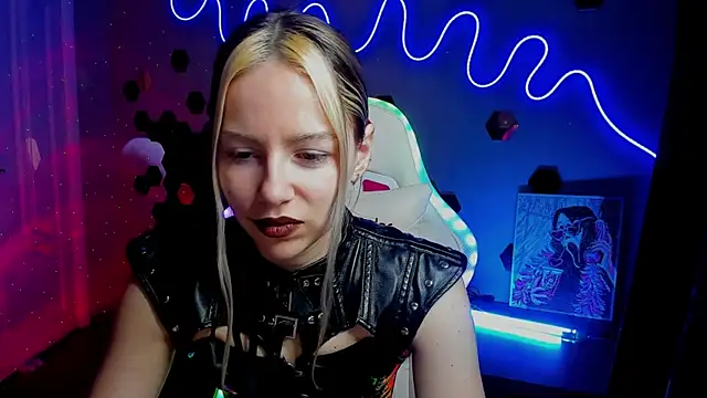 mistress_annaa élő XXX-chatje