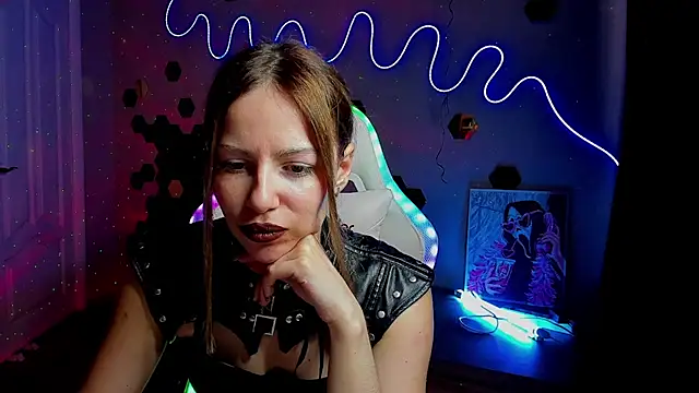XXX chat uživo modela mistress_annaa