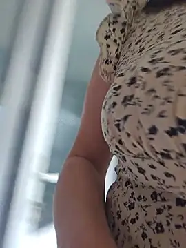KristenVega XXX чат на живо