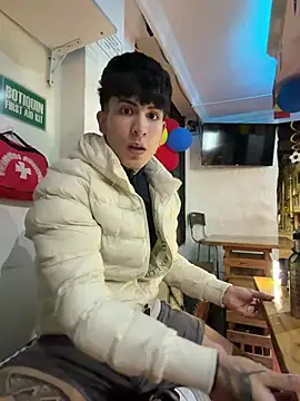 _Tomy08calderon's Webcam Show