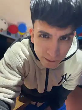 _Tomy08calderon Pertunjukan Webcam