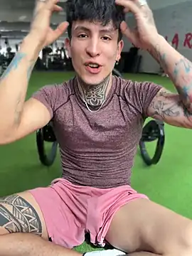 _Tomy08calderon's Webcam Show