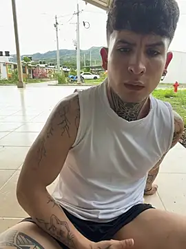 _Tomy08calderon Шоу с уебкамера