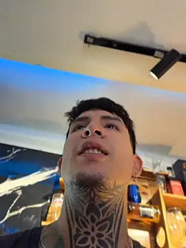 _Tomy08calderon's Webcam Show