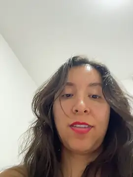 Živá chatovací místnost emely_sexx20