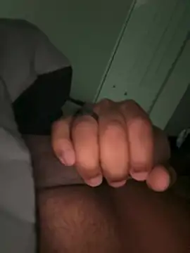 AndrewBigPolla Show in webcam