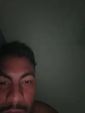AndrewBigPolla Show in webcam