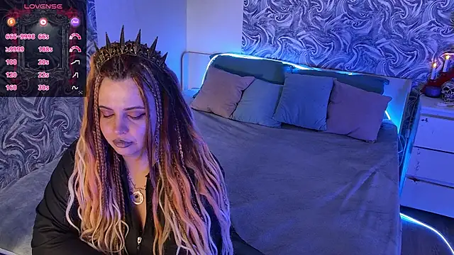 Chatroom XXX en direct de Miss_Maya_Mils